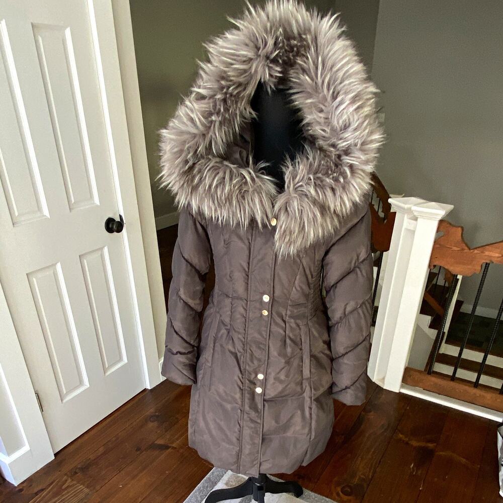 Via Spiga Women's Gray Down Puffer Coat Hood Faux Fur Trim Mid-Length S